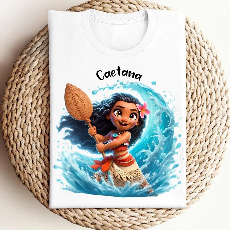 T-shirt várias personagens