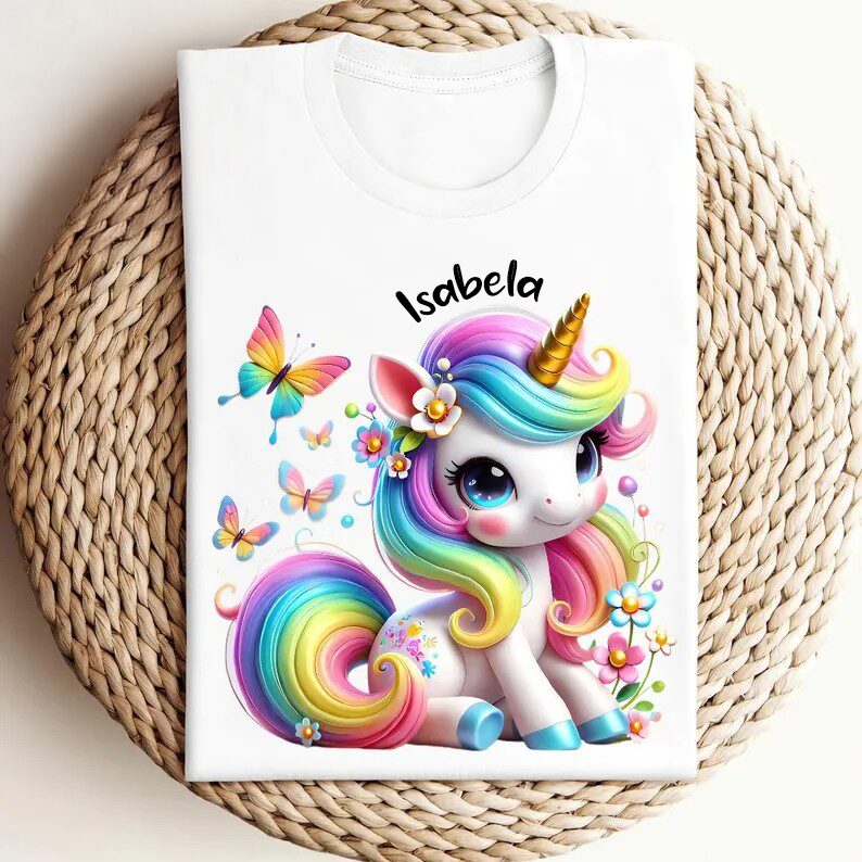 T-shirt várias personagens